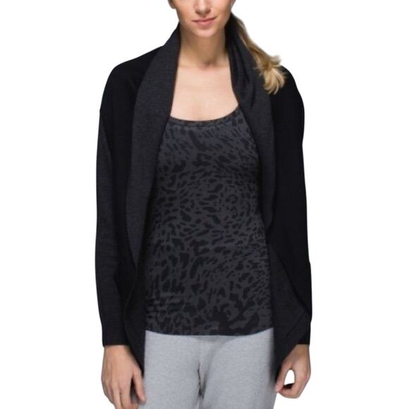 Lululemon Black Sweater Cabin Yogi Wrap Heathered Womens 4 - Picture 1 of 10